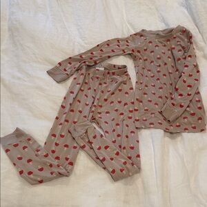 Hanna Andersson Kids Pajama Set with Red mushroom